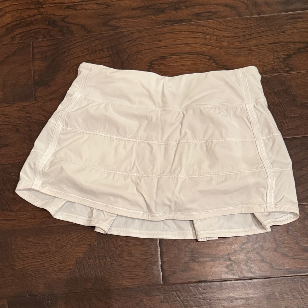 Lululemon White Pace Rival Skirt - Picture 2 of 7